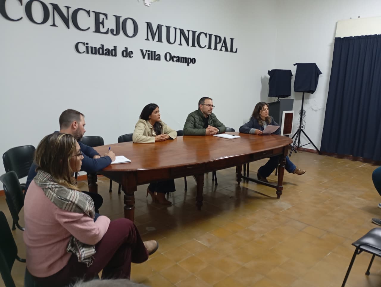 Con vecinos del Bº Juan Perón